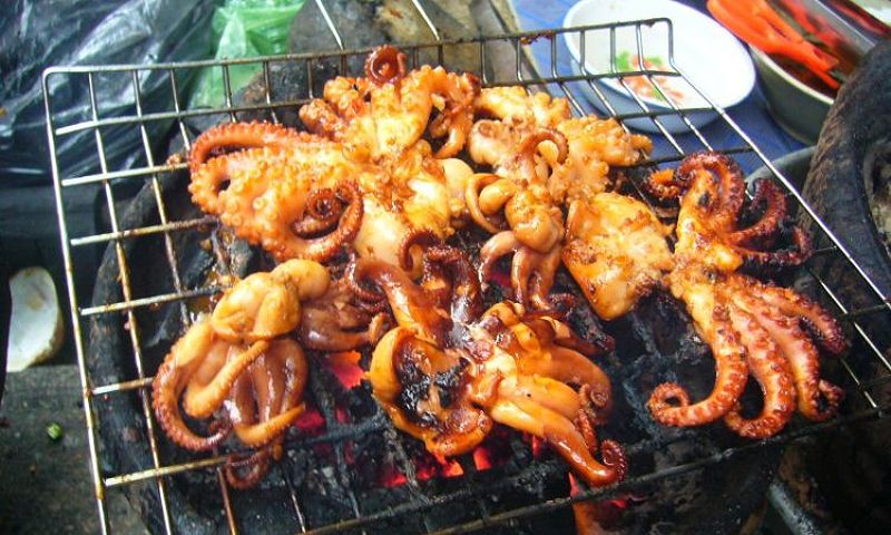 Buoi toi o vung tau nen di dau choi