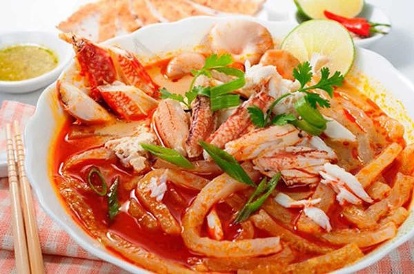 Món bánh canh cua đặc sản của Vũng Tàu