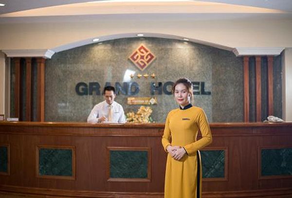 Nhà hàng và quán bar trong khuôn viên khách sạn Grand Vũng Tàu