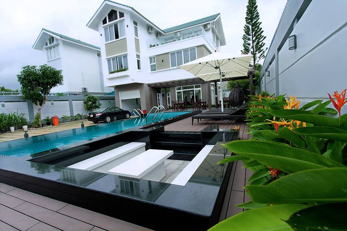 Villa nằm gần bãi biển