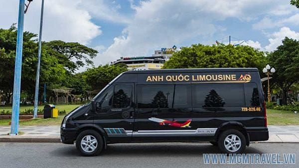 Xe limousine sang trọng và đẳng cấp của Anh Quốc Limousine